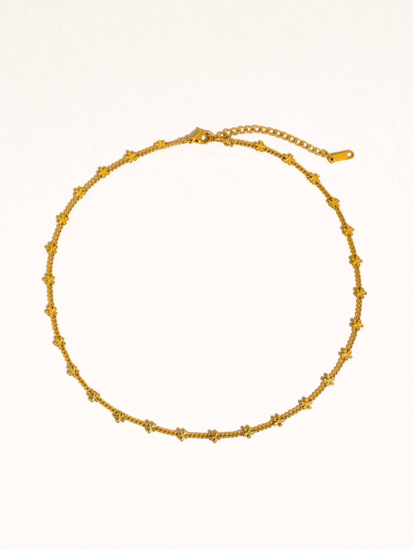 Haisley 18K Gold Non-Tarnish Dainty Flower Chain Necklace