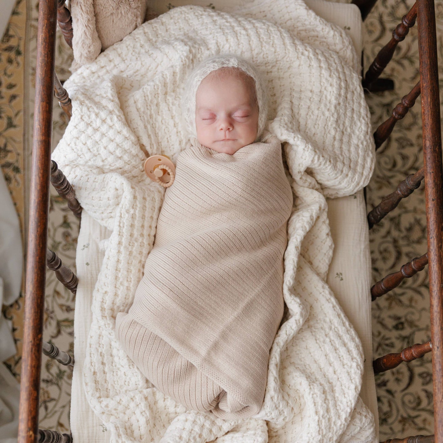 NEW! 100% Luxury Organic Cotton Ribbed Baby Swaddle Blanket