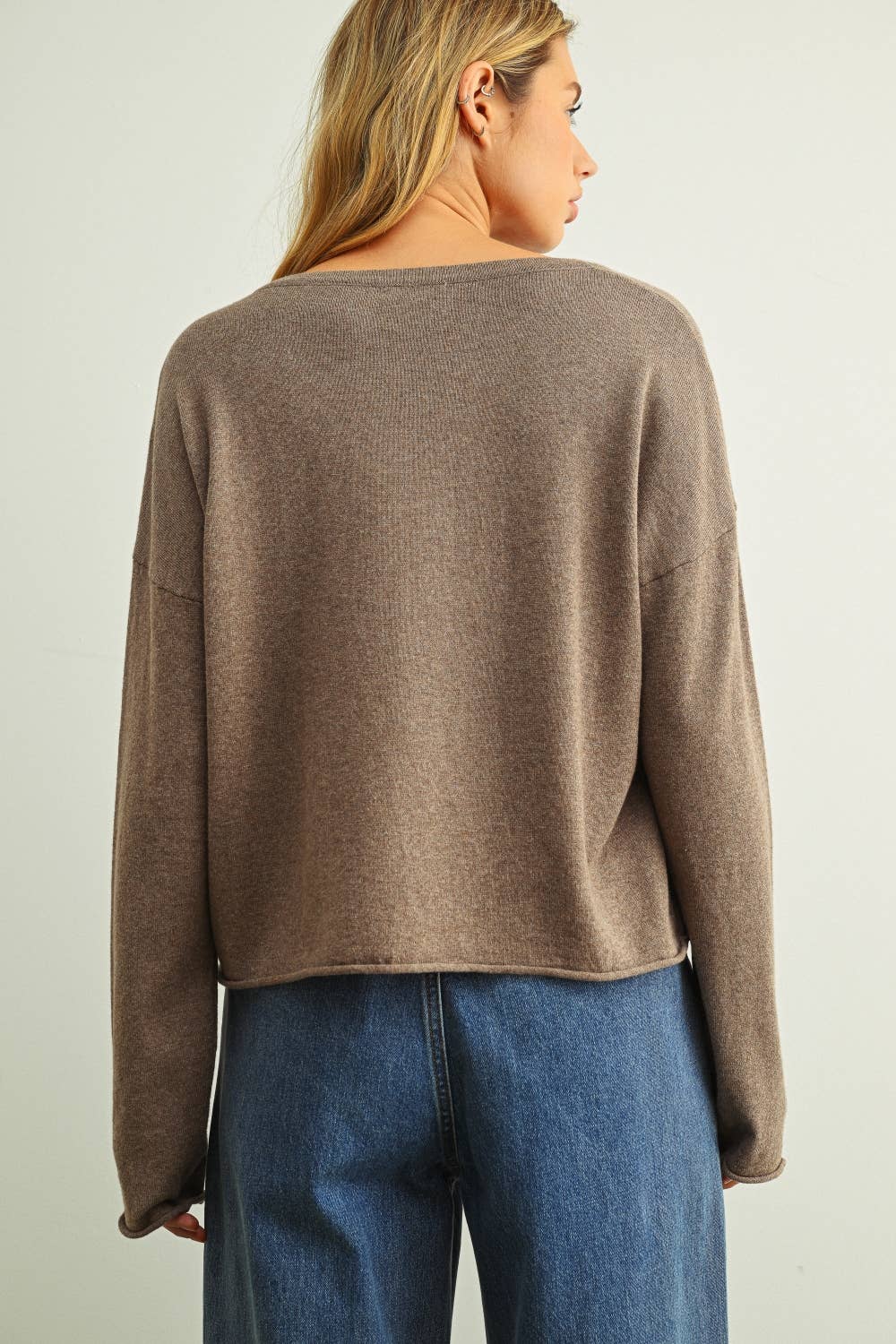 ESSENTIAL LONG SLEEVE ROLLING HEM TOP