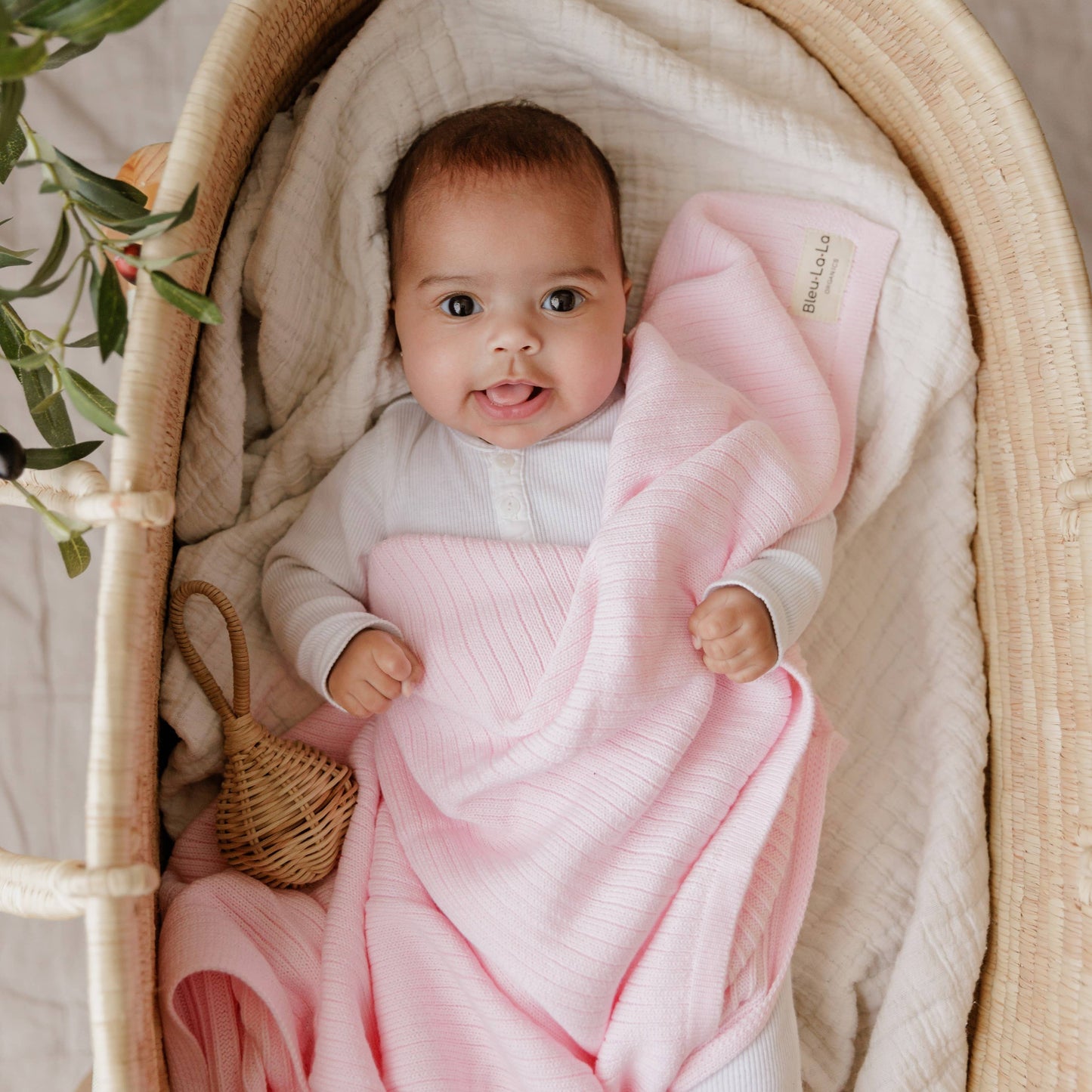 NEW! 100% Luxury Organic Cotton Ribbed Baby Swaddle Blanket