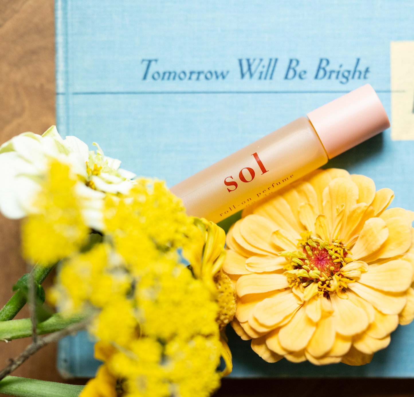 sol • clean roll-on perfume