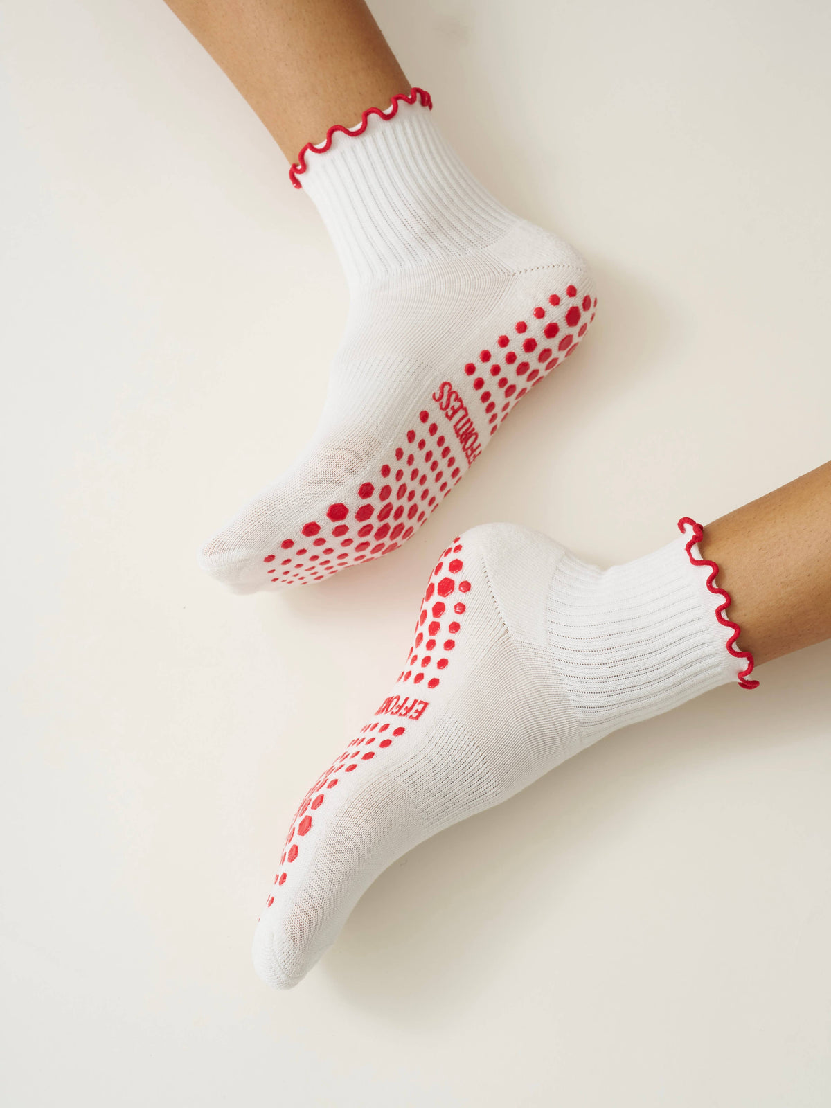 ❤️ Embroidery Heart Duo Ruffle Grip Sock, Pilates Socks