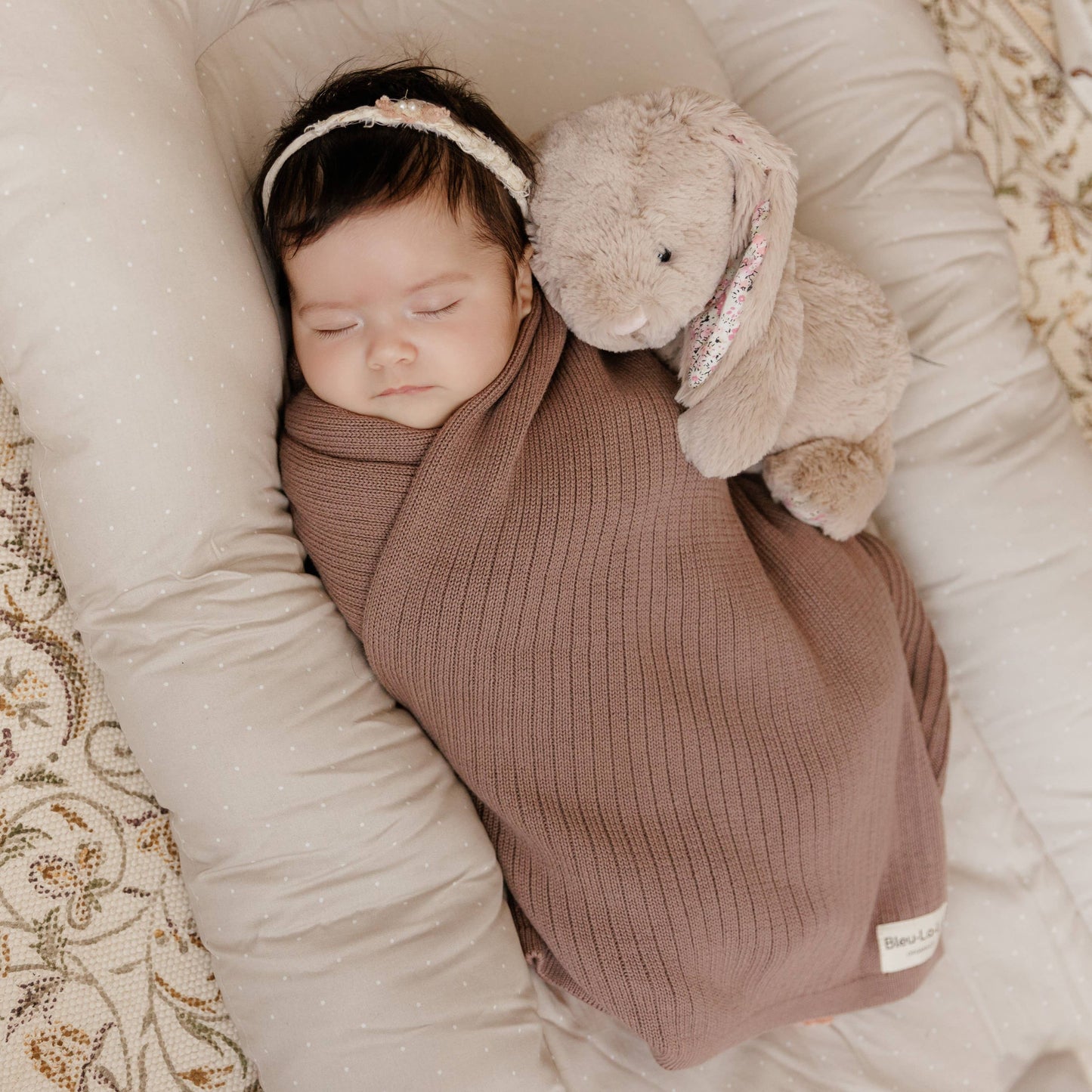 NEW! 100% Luxury Organic Cotton Ribbed Baby Swaddle Blanket