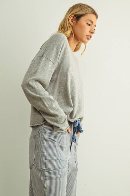 ESSENTIAL LONG SLEEVE ROLLING HEM TOP