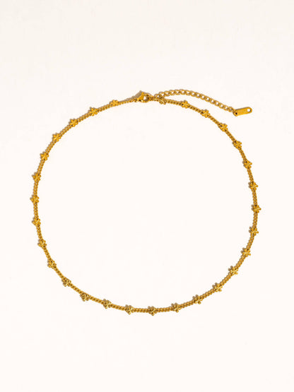 Haisley 18K Gold Non-Tarnish Dainty Flower Chain Necklace