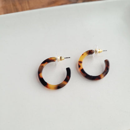 Cam Mini Hoops - Tortoise // Jewelry, Earrings, Fall