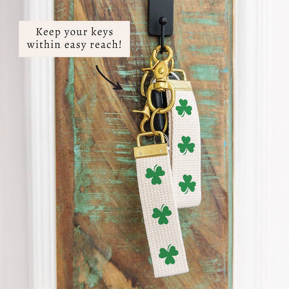 Shamrock Keychain | St. Patrick's Day Gift | Bag Charm